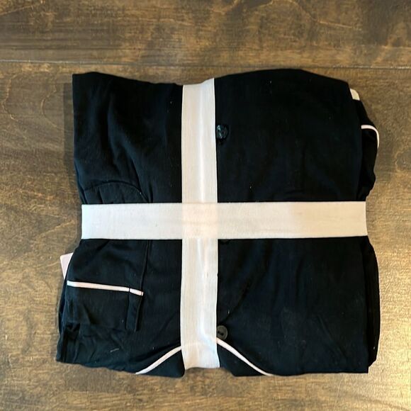 Victoria's Secret Black and White Trim Pajama Set - Picture 8 of 8